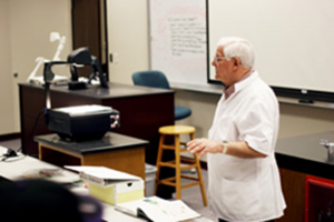 South Campus adjunct instructor Morris Maniscalco teaches his biology class. After 40 years of dreaming about it, Maniscalco published his first novel, An Eternal Love.Corban La Fon/The Collegian