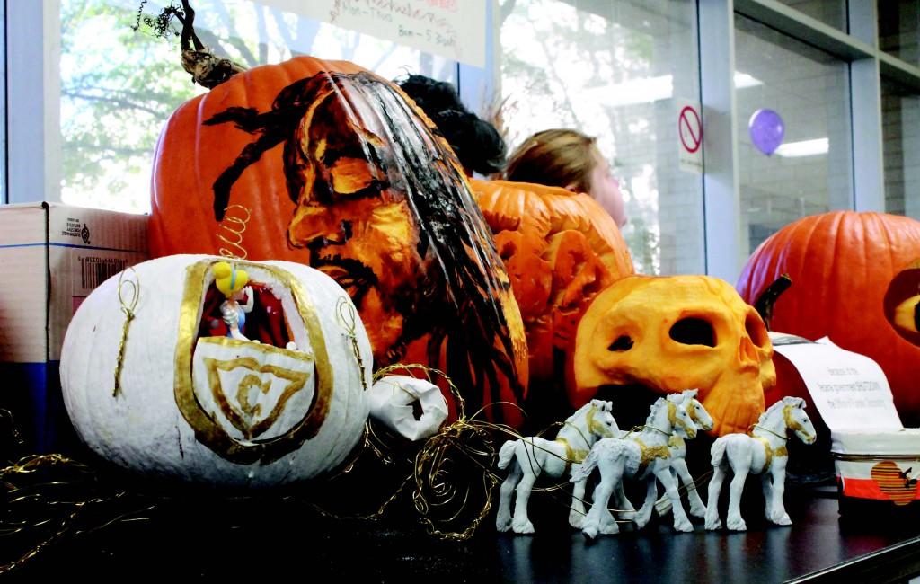 NW+Campus+pumpkin-carving+contest++Photo+by+Haylie+Jones%2FThe+Collegian