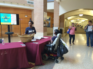 Lost students were given directions and others free snacks by SE student activities Aug. 26. The organization paired up students that seemed overwhelmed or alone to expose them to new people.  Jamil Oakford/The Collegian