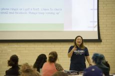 NW academic advisor Amy Reece addresses students at the Procrastination Extermination session Sept. 8.Zulima Petronilo-Ziegler/The Collegian