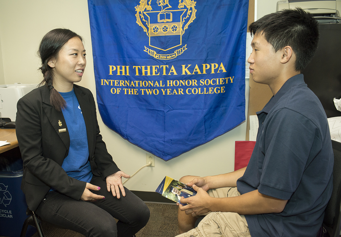 Phi Theta Kappa president Sisi Kang and treasurer Charles Lasion discuss the organization’s plans for the new semester. Kang joined PTK in October 2016 and is now the new president.