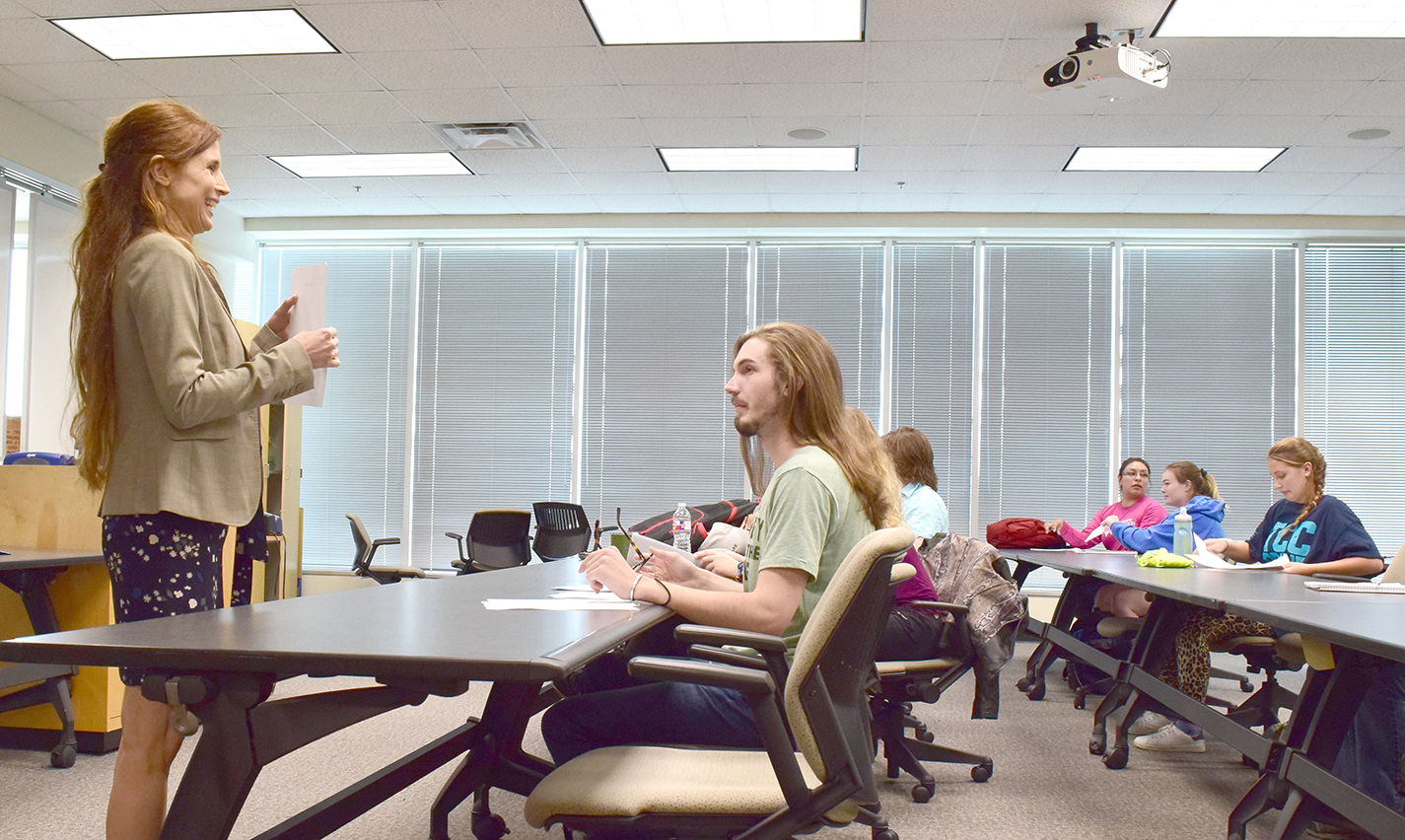 NW government professor and pre-law advisor Julie Lantrip explains moot court boot camp to debate students during their first meeting of the semester Sept. 12.