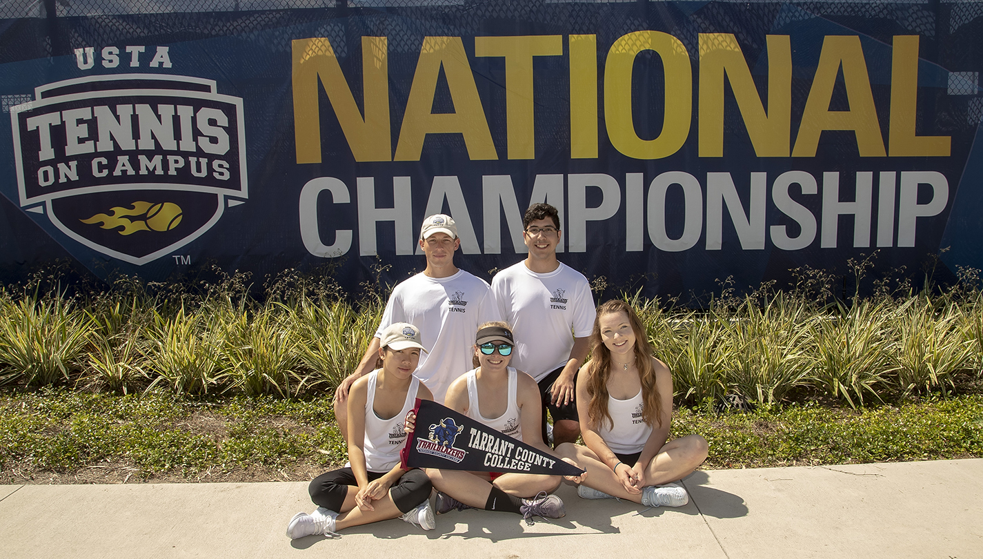 NE’s tennis club played in the 2018 Tennis On-Campus National Championship April 12-14 in Florida. TCC and TCU represented Fort Worth in the tournament and faced off in the final match, which TCC lost 27-21.