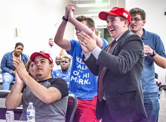 SE+student+Republicans+celebrate+as+Ted+Cruz+starts+to+gain+a+lead+against+Beto+O%E2%80%99Rourke+in+the+U.S.+Senate+race+at+the+Nov.+6+election+watch+party+on+SE+Campus.
