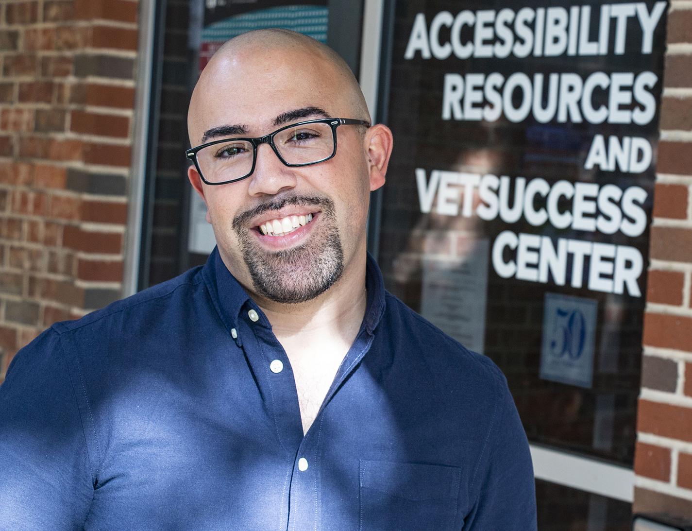Veteran success assistant Abdel Casiano went from sailor, detention officer to college student with the assistance from the VetSuccess center on South Campus.
