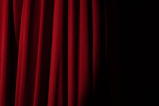 Photo by cottonbro on pexels. Image of a theatre curtain.