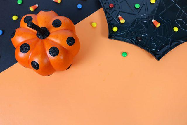 Free+Halloween+event+provides+tricks%2C+treats