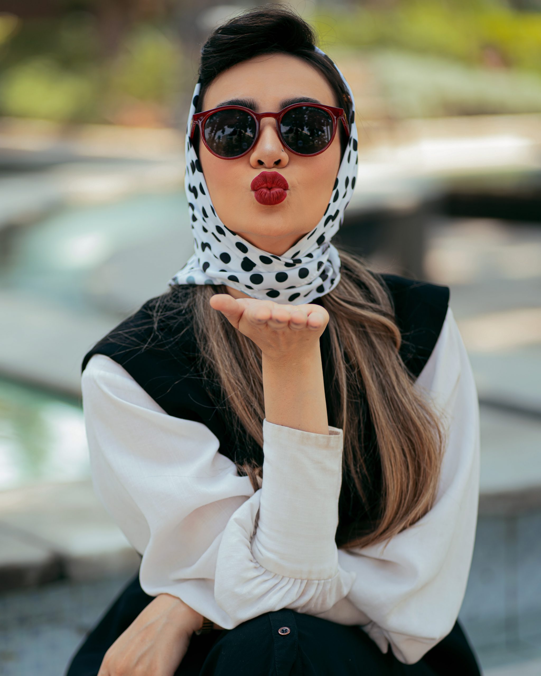 Fashion industry has blatant double standard for hijabs Raamin ka/unsplash