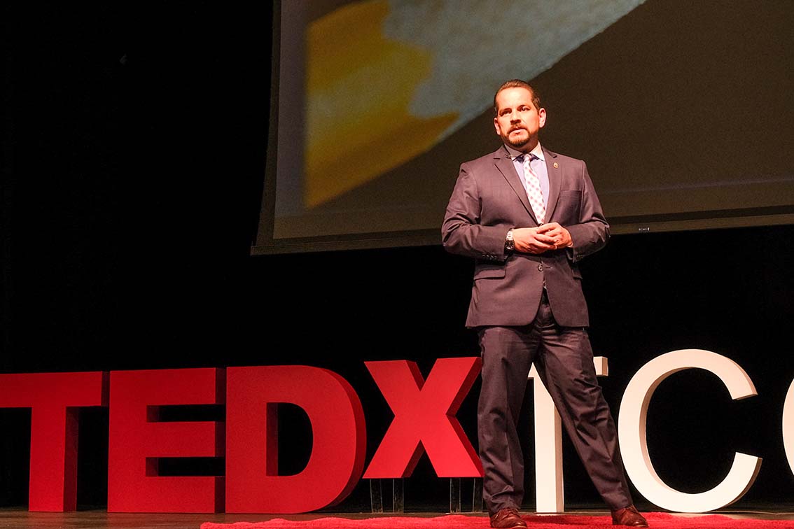 Special Agent in Charge Eduardo Chávez presents his Tedx talk “The New F Word - Fentanyl,” which addressed fentanyl avoidance. KJ Means/The Collegian