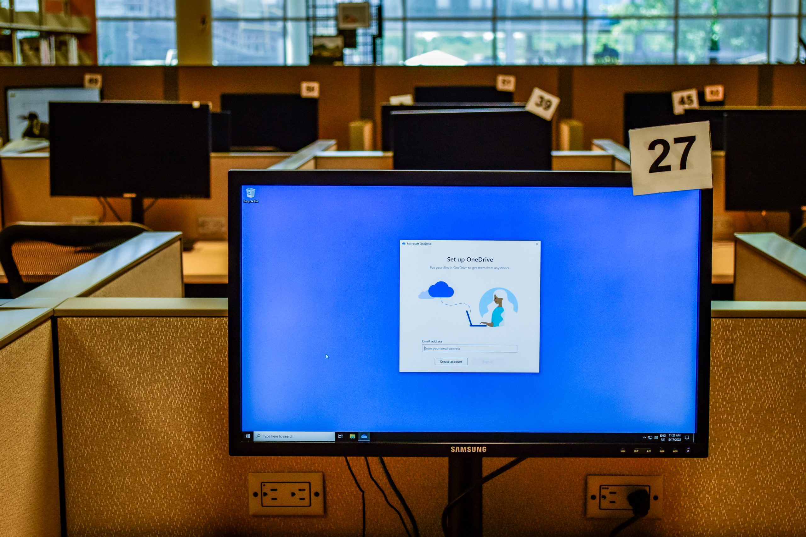 Alex Hoben/The Collegian A computer displays the OneDrive login screen in the SE Judith J. Carrier Library. OneDrive is Microsoft’s file storage system.