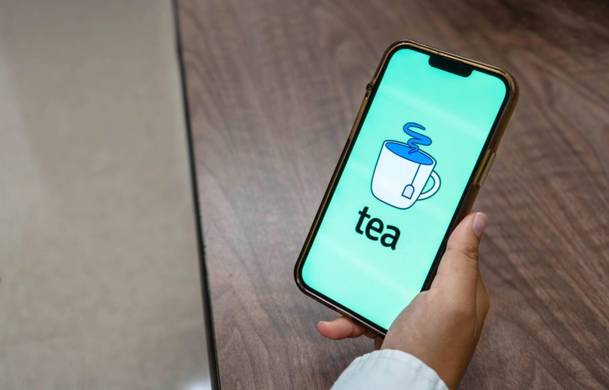 The Tea app offers woman information 
about who they’re potentially speaking 
to online at their fingertips. 