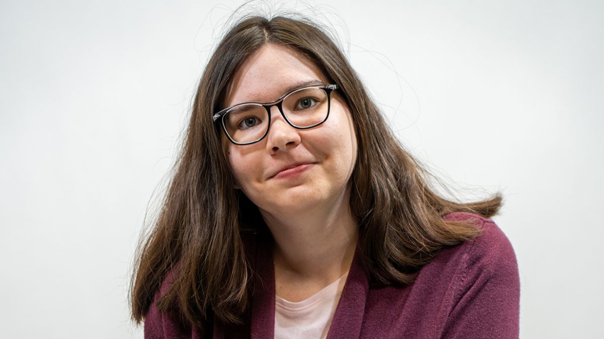HOLLY MONGER